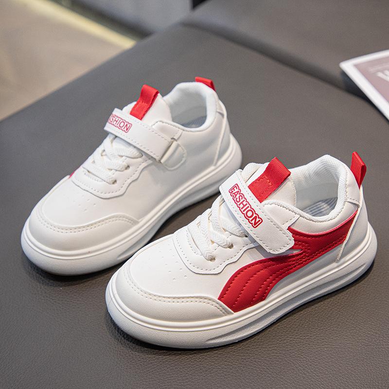 Kinder-Board-Schuhe Jungen Sportschuhe mit weicher Sohle 2025 Frühling und Herbst neue Studenten kleine weiße Schuhe Mädchen vielseitige Freizeitschuhe Tide