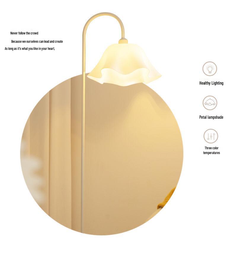 Nordic Flower-Inspired Cream Floor Lamp for Living Room or Bedside