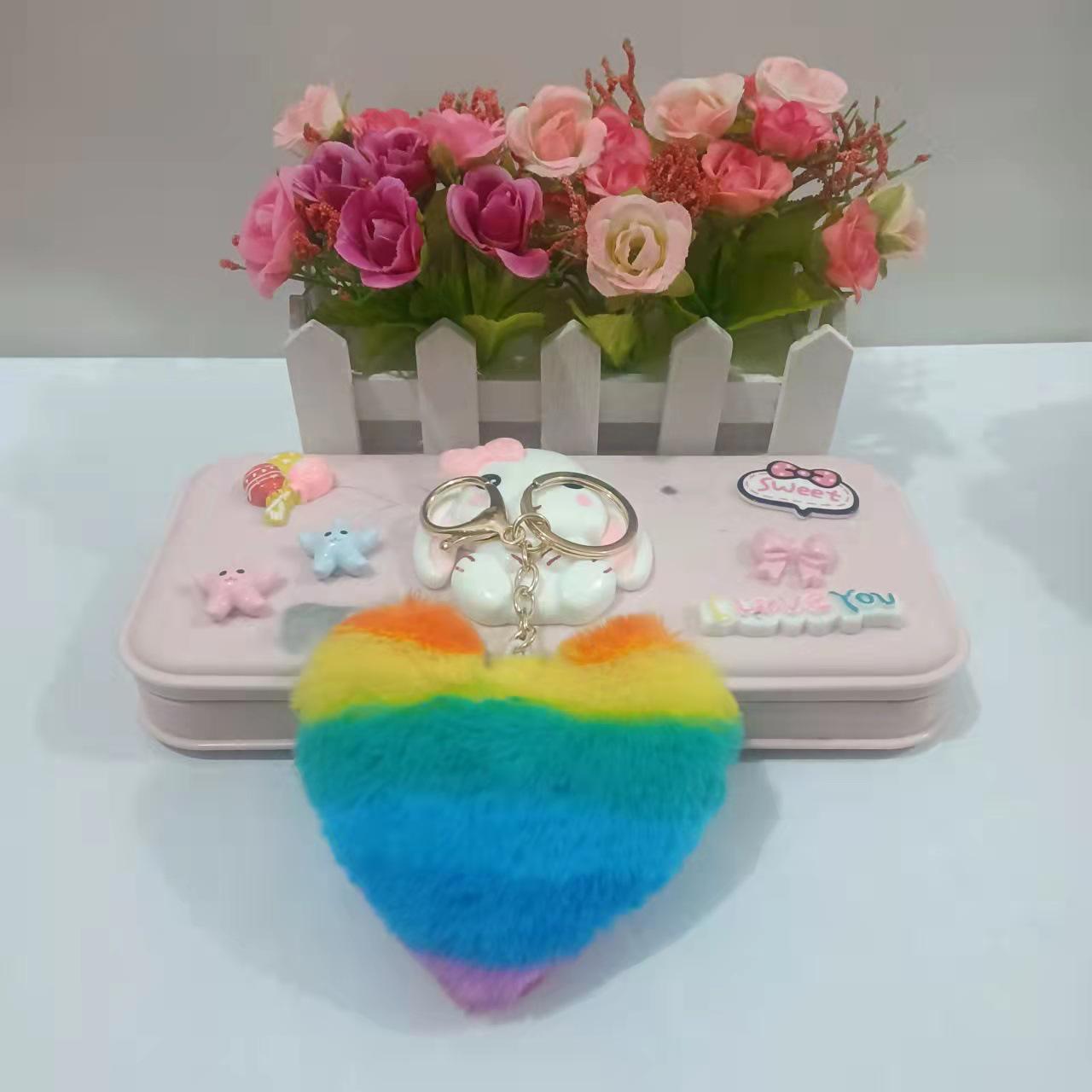 

Многоцветный радужный брелок в форме сердца: Брелок для сумки и автомобильный аксессуар из искусственного кроличьего меха