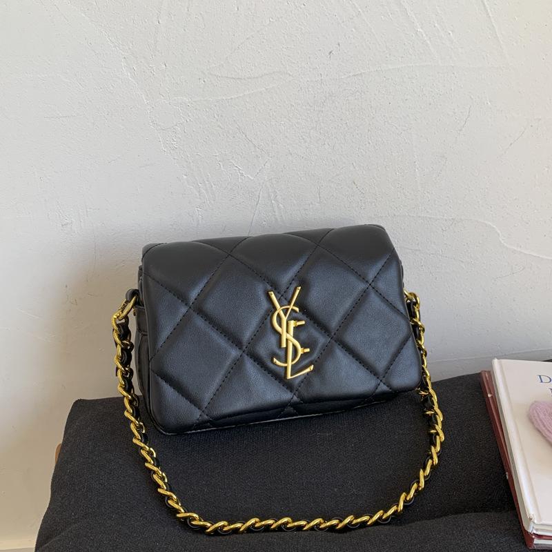 

Autumn/Winter 2025 Suede Quilted Shoulder Bag - Minimalist, Versatile, Lightweight Handbag for Women.