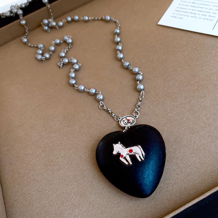 Vintage medieval wood love puppy pearl necklace women s sweater chain necklace