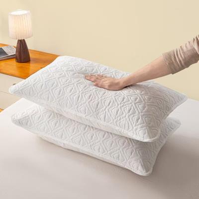 Comfortable Heart-shaped Quilted Pillow Cover Anti Mite Sweatproof Pillow Core Protector Solid Color Cotton Pillowcase
