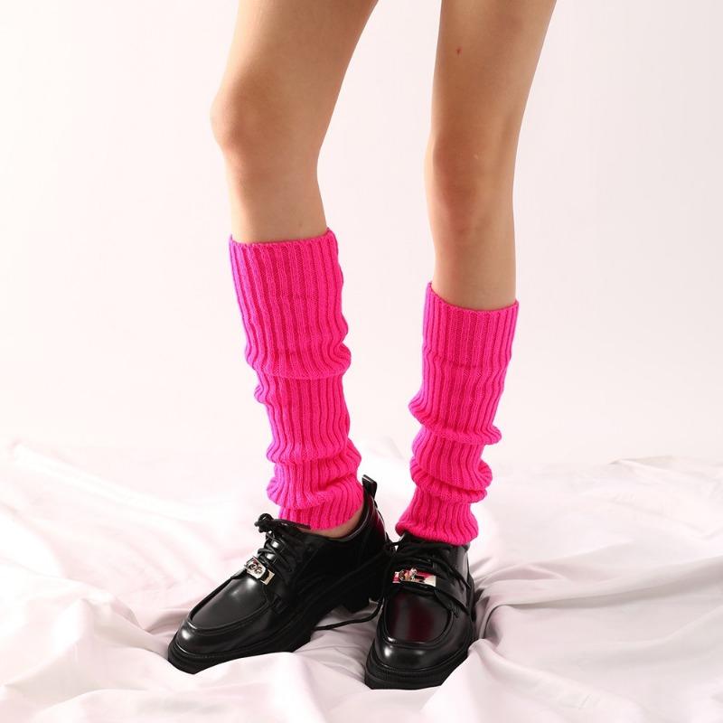 Klassiske ribbestrikkede knelhøye dameleggvarmere høst og vinter flerfarget ensfarget kvinnelige Halloween-feststrømper