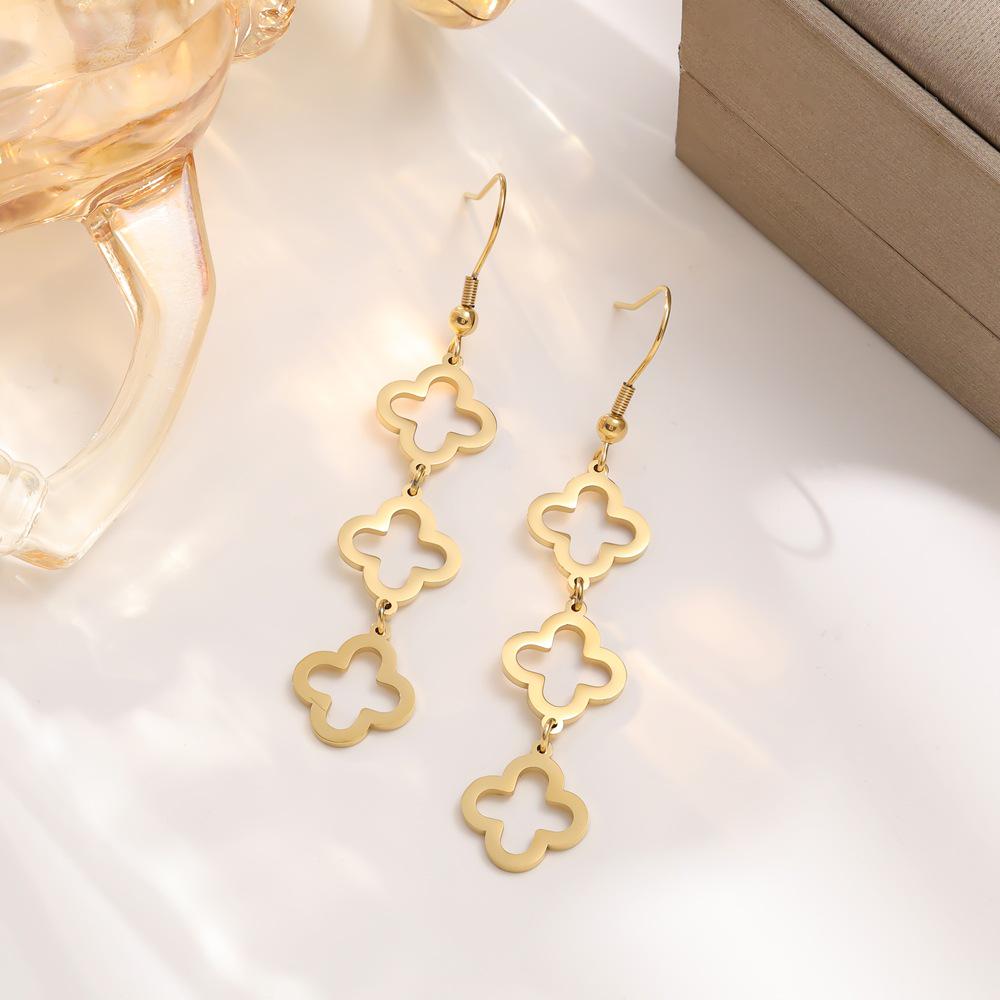 18K Gold Hollow Four-Leaf Clover Jewelry Set: Titanium Steel Bracelet, Necklace, Earrings for Women