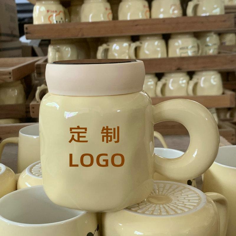 High-Value Ceramic Cup With Lid Spoon Water Cup Set Gift Box Cute Cup Souvenir Opening Gift