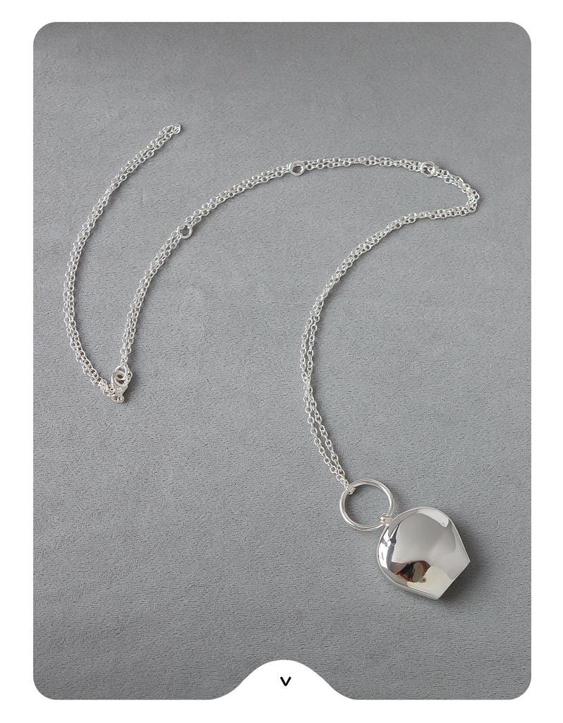 Autumn & Winter Heart Pendant Necklace Sweater Chain