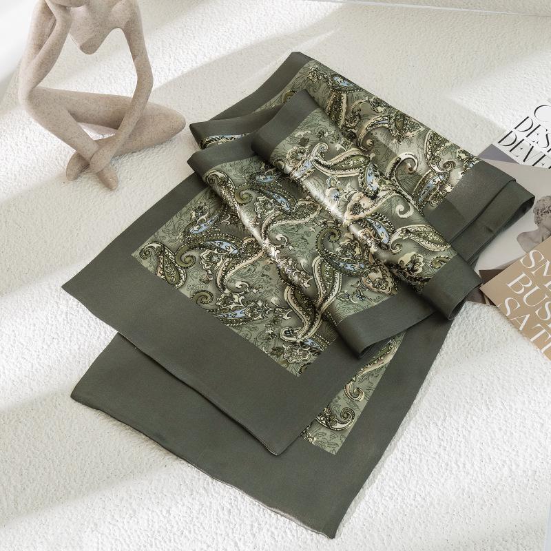 Men's Business Scarf 100% Mulberry Silk Silk Scarf British Style Pattern Fashion Commuter Versatile Scarf Wholesale