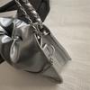Niche pleated bag women's new, fashionable and textured shoulder bag summer popular chain bag