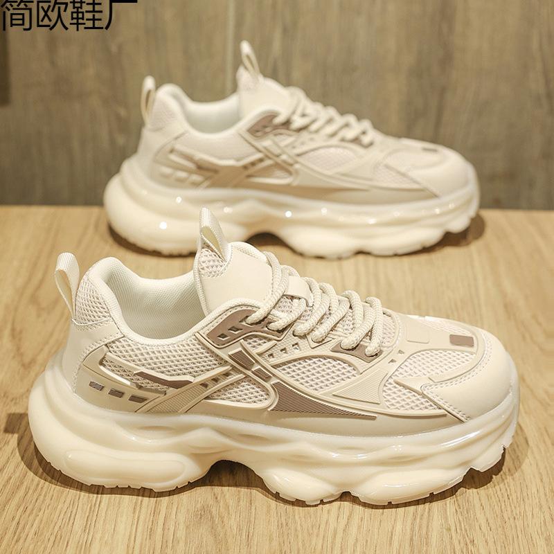 Men's shoes summer new casual versatile height increase trend men's running non-slip sports Xiaobai