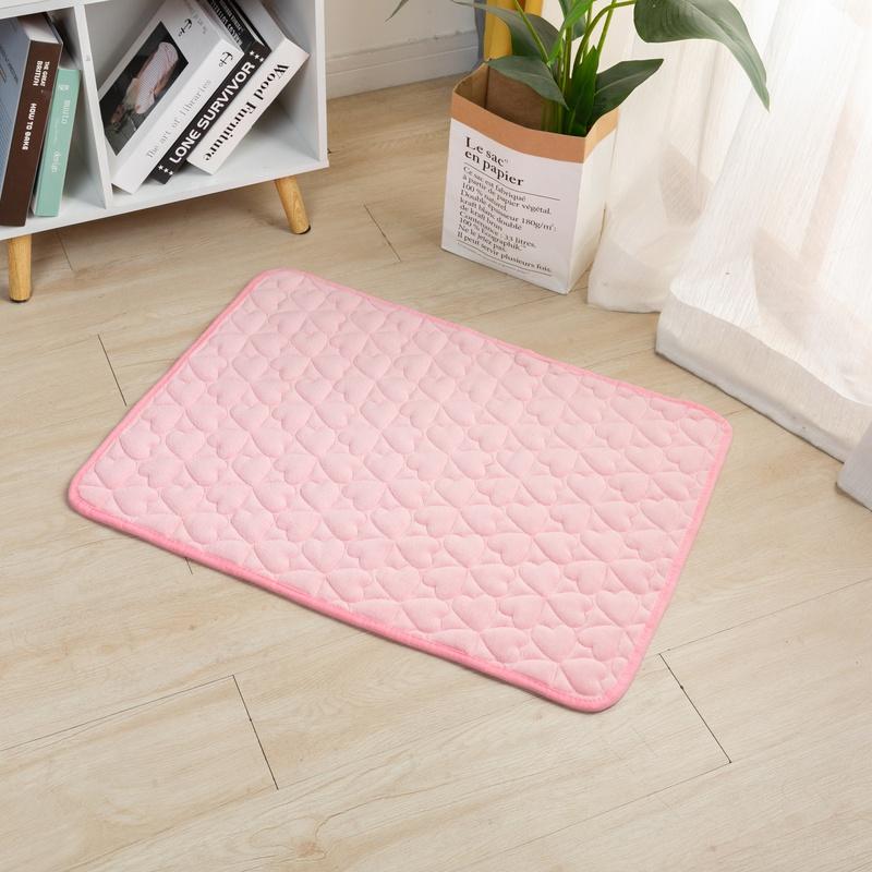 Custom Logo Bite Resistant Pet Mat Warm Sleeping Pad Dogs & Cats Soft Mat Anti-Slip Durable Pet Mat for Small/Medium/Large Pets