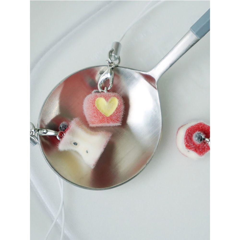 Briskstyle Sweet and Sour Apple Keychain with a Bite