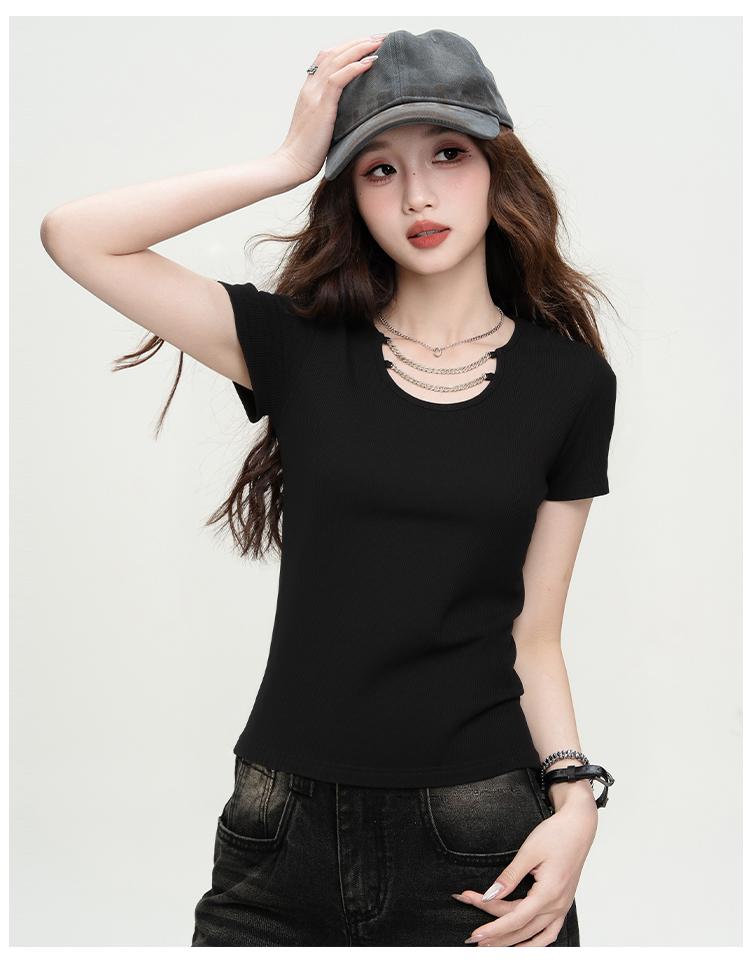 Summer trendy design chain t-shirt regular short sleeved slim fit short top for women cool