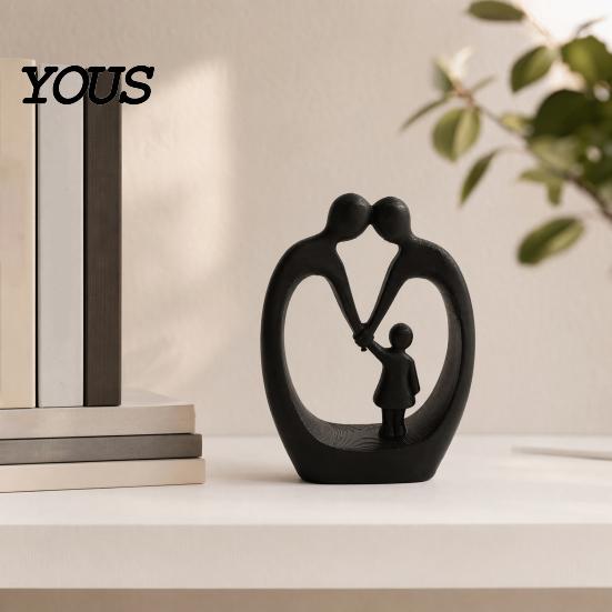 3D Printed Family Sculpture of Three Figurine, Heart-Shaped Parent & Child Statue, Matte Texture Home Decor Ornament, Creative Gift for