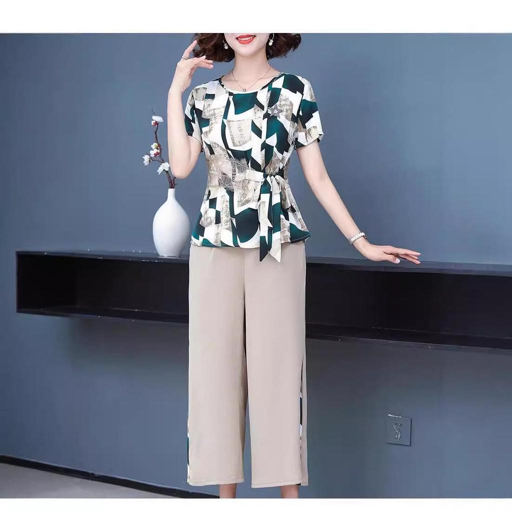 2024 Summer Chiffon Two-Piece Set: Short Sleeve Top & Nine-Point Pants for Moms