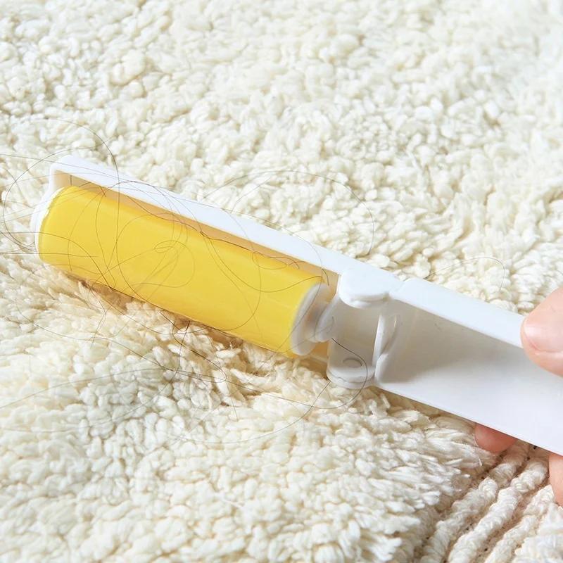 Foldable Portable Mini Viscose Roller Clothing Dust Brush Stick Washable Brush Color Random LS