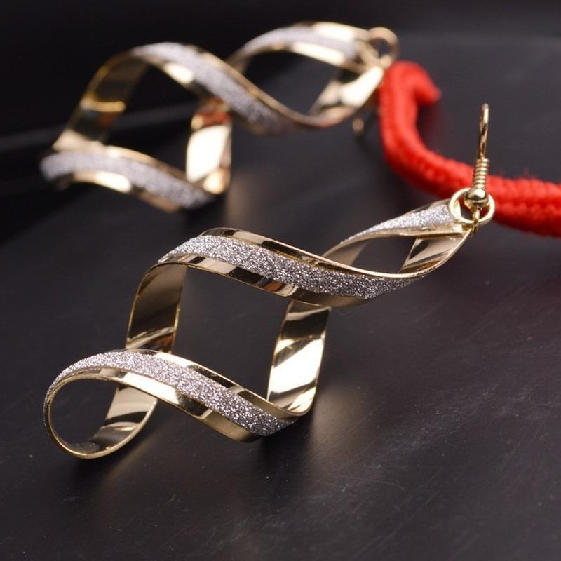 Fashion Punk Gold Silver Color Metal Spiral Earrings For Women Long Wave Dangle Drop Earings Statement Jewelry Oorbellen