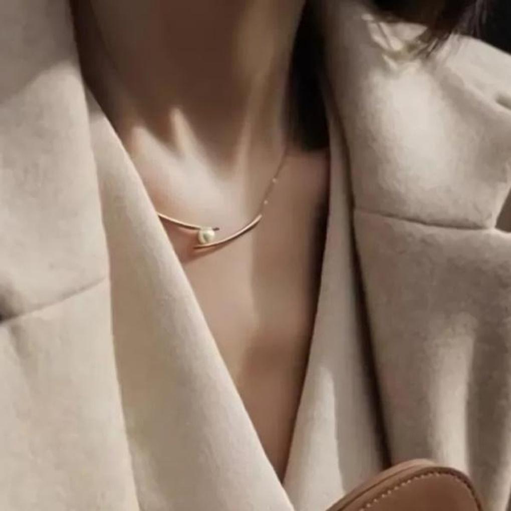 Women's Accessory Workaholic Luxury Pearl Necklace