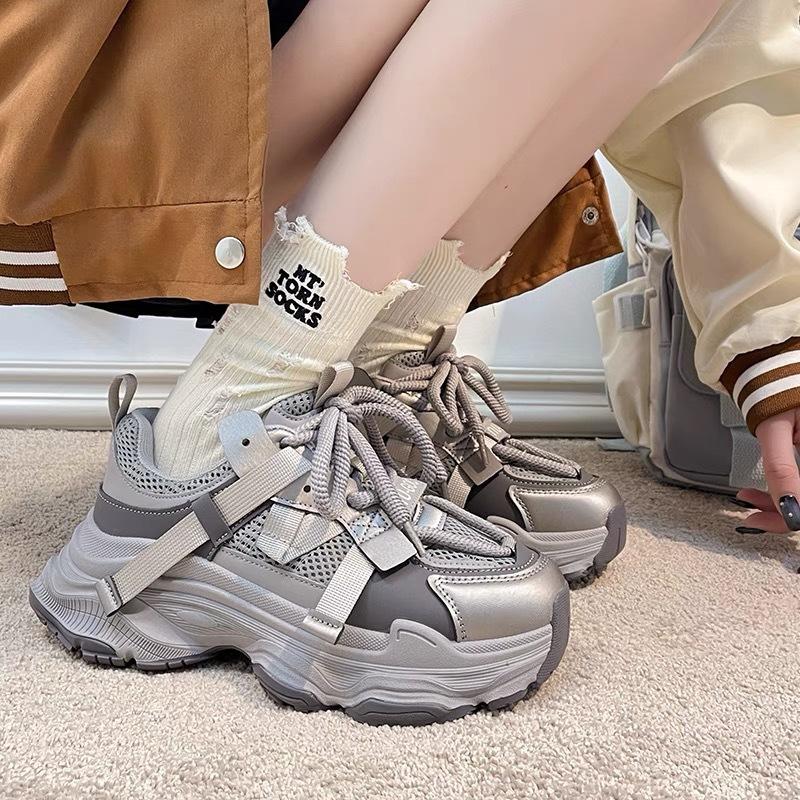 

МОДНЕ ВЗУТТЯ Чоловічі дихаючі спортивні кросівки Спортивне взуття для бігу Відкритий жіночий теніс Тренажер для тренажерного залу 40 сірий колір