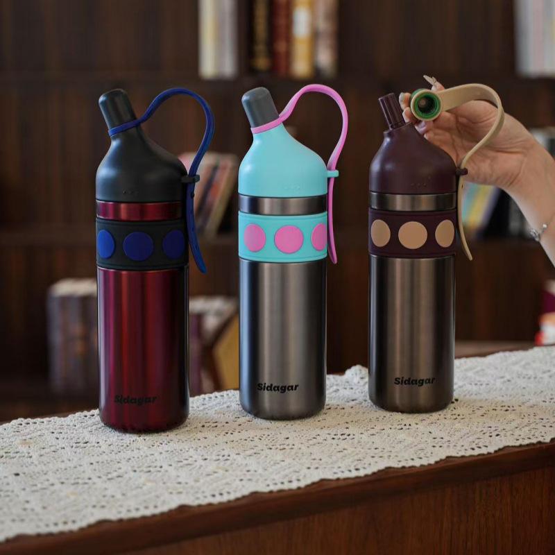 Stylish Large-Capacity Insulated Sports Water Bottle for Women