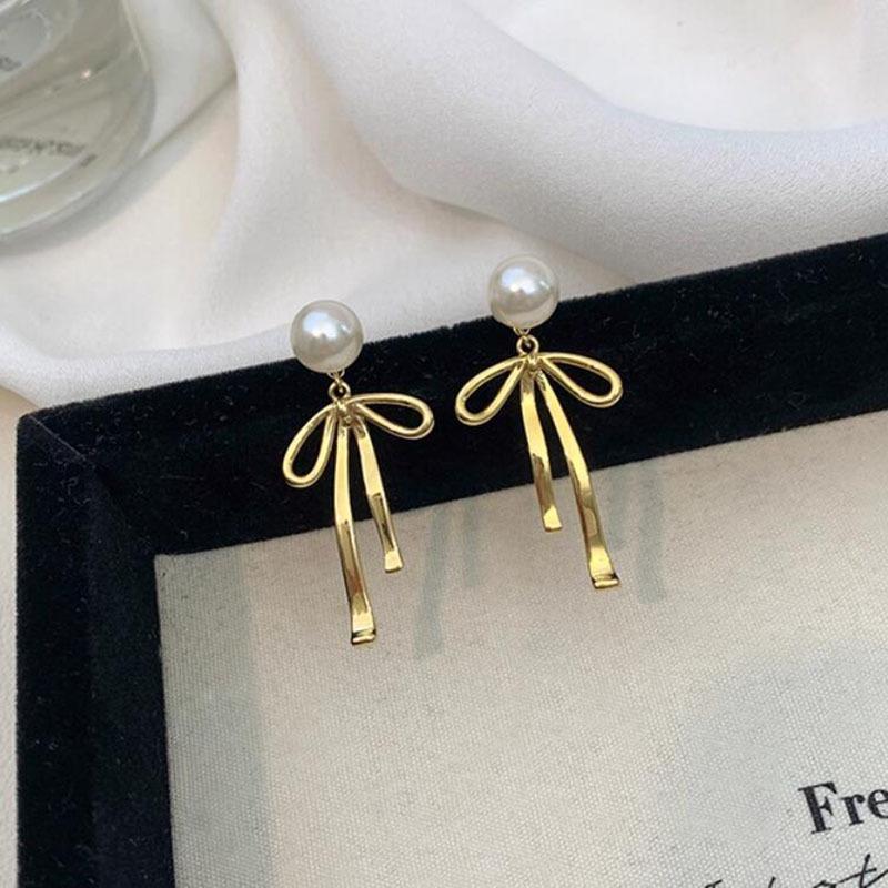 

Butterfly Bow Niche Cold Style Versatile Earrings with Temperament золотой