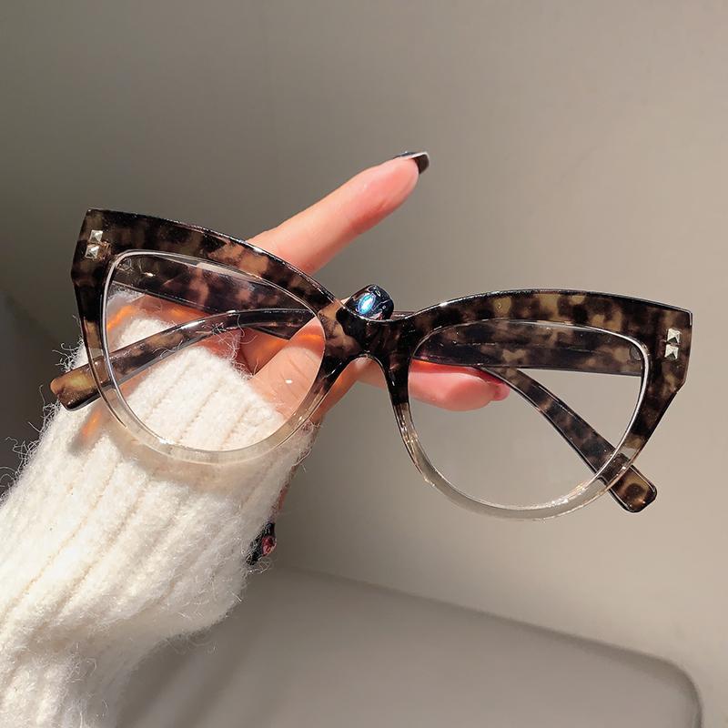 

KAMMPT Cat Eye Women Blue Light Blocking Eyeglasses 2022 Fashion New Design Vintage Butterfly Computer Optical Eyewear for Lady transparent леопардовый