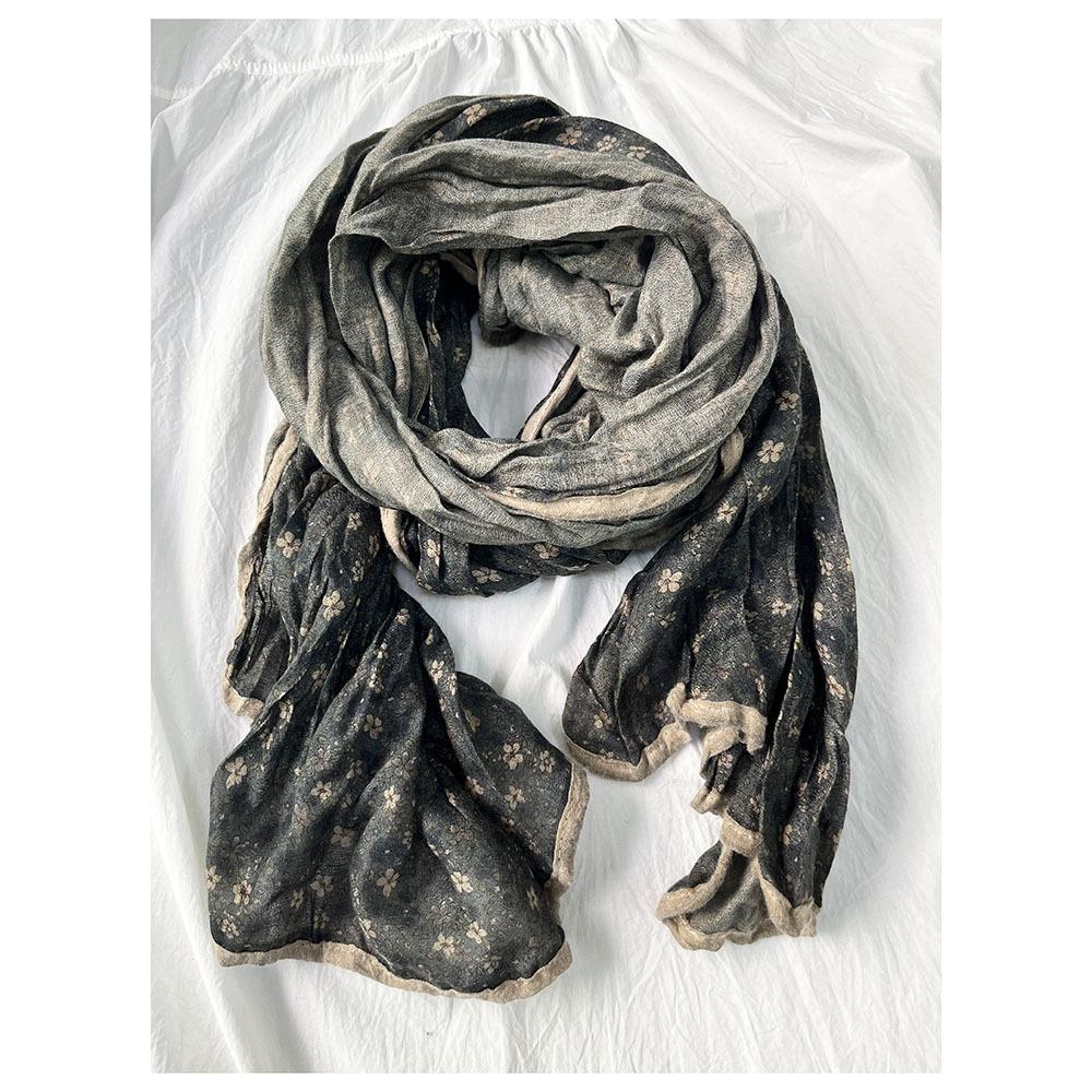 Johnature Floral Edging Scarf Women Retro Japanese Versatile Pleated Shawl Four Seasons Decorative Scarf Women