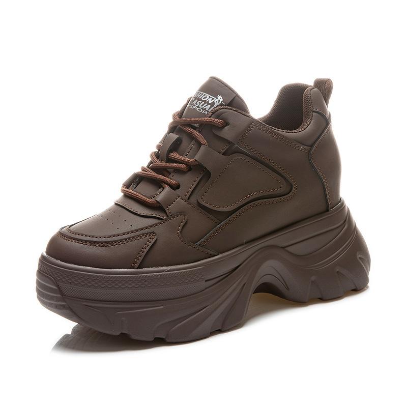 Scarpe da papà aumentano l'altezza interna anno primavera e autunno nuove suola spessa piccole scarpe singole sportive e per il tempo libero A