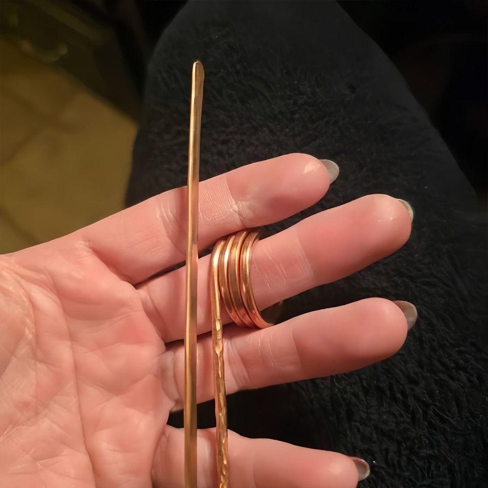 Metal Book Holder Ring Bookmark Simple Portable Thumb Book Page Holder Light Weight Finger Ring Book Opener Holder