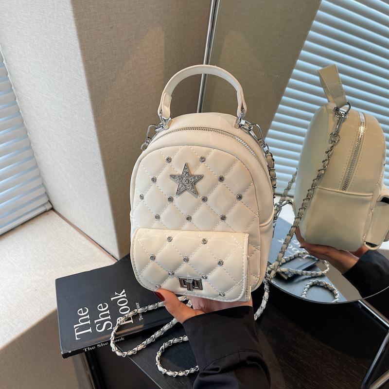 Fashion summer backpack bag women's new diamond chain small backpack portable travel bag