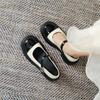 Mary Jane shoes small fragrant women's spring 2025 new light mouth retro color matching small leather shoes sweet thick heel women's single shoes