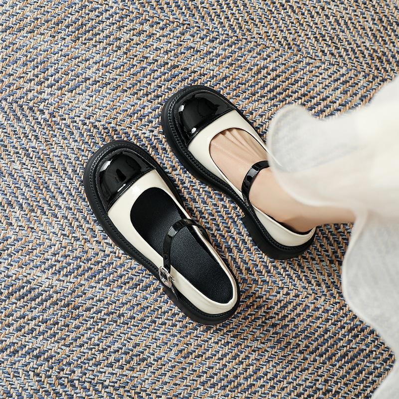 Mary Jane shoes small fragrant women's spring 2025 new light mouth retro color matching small leather shoes sweet thick heel women's single shoes