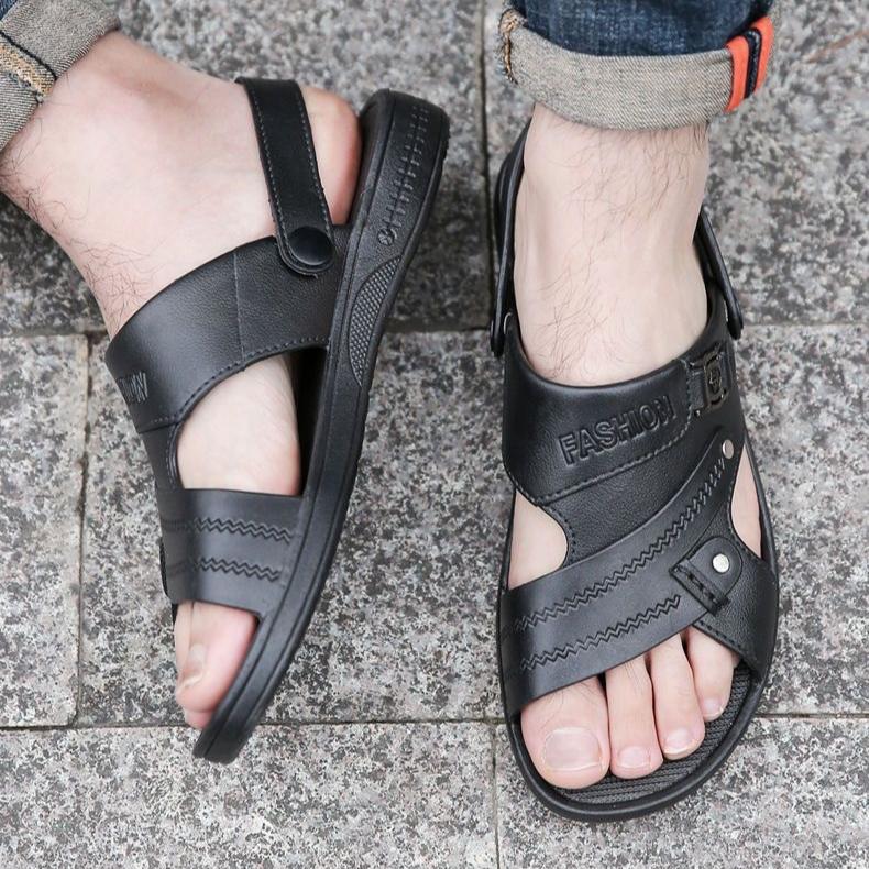 Non Slip Sandals for Men Wearing Thick Soled Waterproof Beach Shoes Outdoors In Summer Middle-aged Men's Slippers