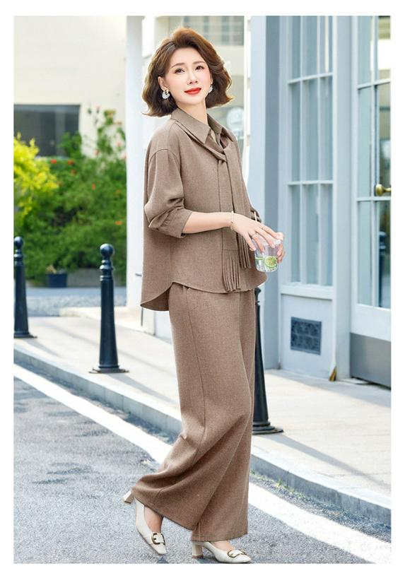 Stylish Spring/Autumn Two-Piece Set: Long-Sleeve Top & Wide-Leg Pants for Middle-Aged Women