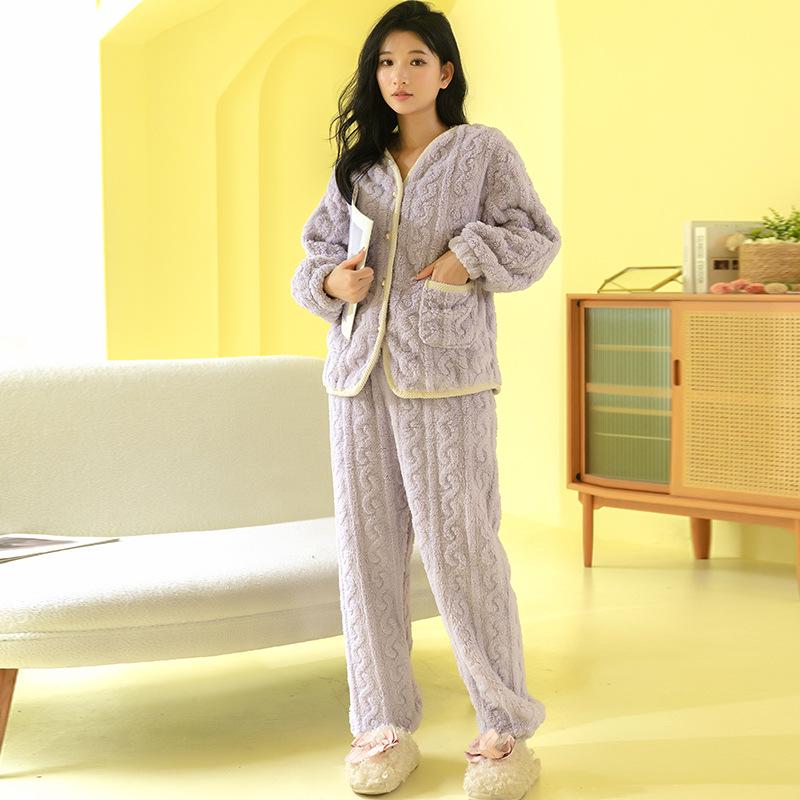 

2024 Spring & Autumn Coral Fleece Pajama Set: 3D Jacquard Flannel Long Sleeve Cardigan Homewear Extra Large