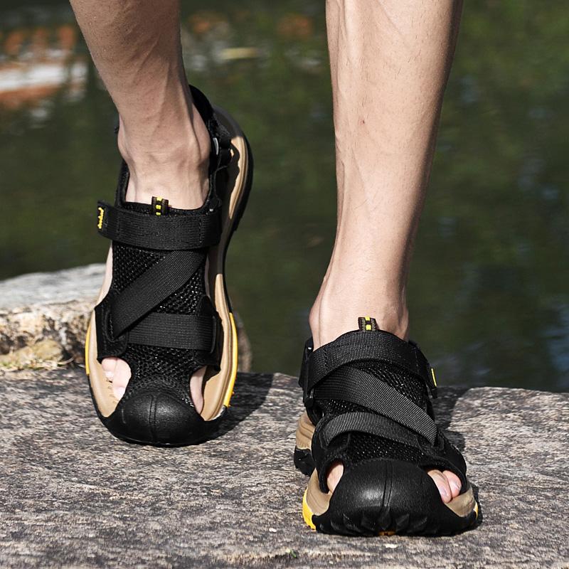 Men's Casual Leather Outdoor Shoes Handmade Beach Cool Sandals Hot Sale Mens Slip On Shoes 2024 Breathable Leisure Walk Sandals