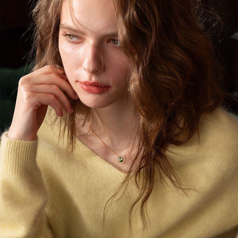 

Lola Rose Rolla Rose Japanese Heart Necklace for Women New Arrival Best Selling Classy Light Luxury Minority Birthday Gift Malachite-LR50614