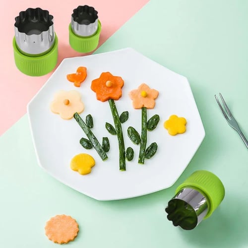 YACHUN Cookie Cutter Set of 12, Polygonal and Star Shapes, Perfect for Lunch Boxes, Character Bento Boxes, Rice Cutter, Fruit and Vegetable Cutter, St