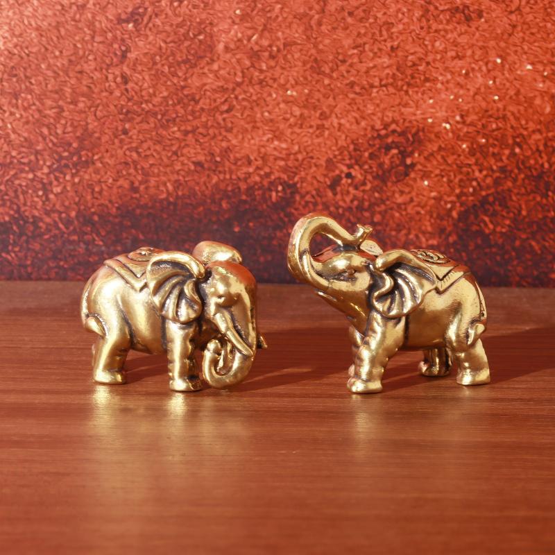 1Pcs Brass Elephant Tea Pot Incense Holder Desk Decoration Solid Copper Statue Figurines Antique Elephant Ornament