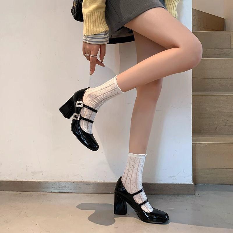 French retro Mary Jane shoes women's spring and autumn burgundy square head thick heel single shoes silver one-word buckle with high heel small l