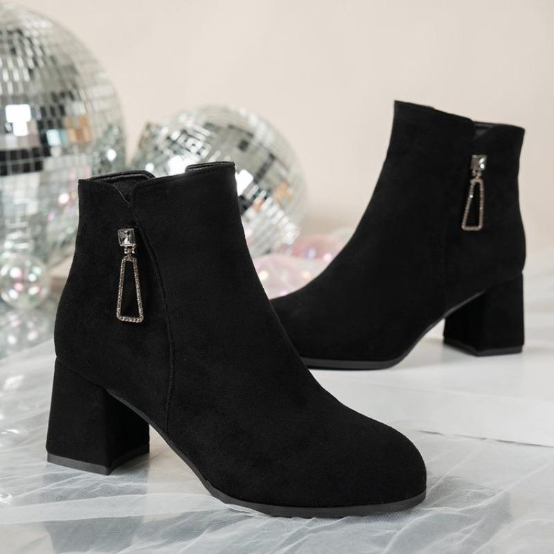 

Модные женские весенне-осенние одинарные ботинки 2025 Новые ботильоны-скрабы Блочный каблук Осенне-зимние на высоком каблуке 41 чёрный