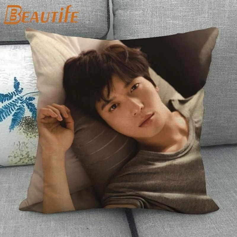 45X45cm CNBLUE KPOP Pillow Cover Square Zipper Cotton Linen Fabric Pillow Cases Bedroom Home Decorative Boys Girls Gift