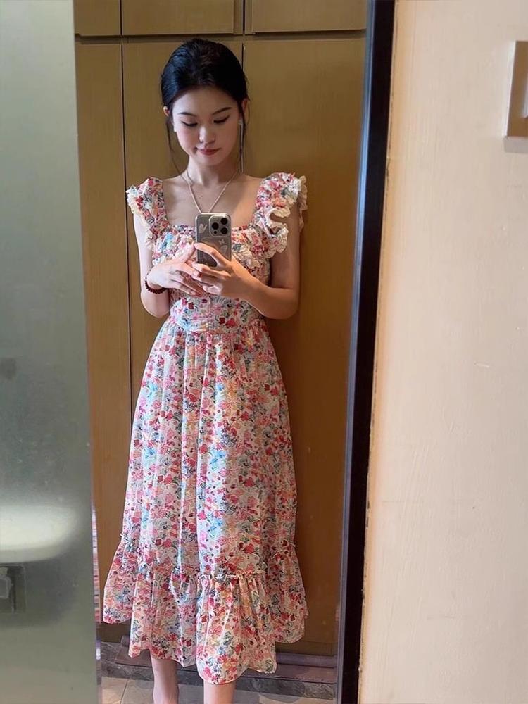 Seaside Summer Chic Floral Short Sleeve Slimming Dress