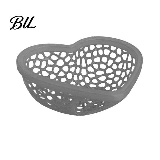 Ornamental Shrimp Habitat Floating Betta Hammock Heart Shape Aquarium Hideout Feeding Ring Hideaway Cave Bed Resting Spot for Nano Tanks Corydoras