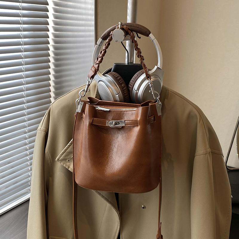 IELGY Ladies Messenger Bag Retro Casual All-Match Portable Bucket Bag