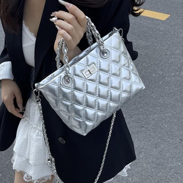 IELGY Korean Version High-End Texture All-Match Diamond One-Shoulder Bucket Bag