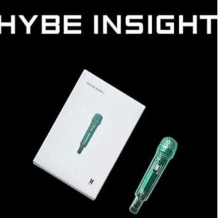 

[Б/У] BTS HYBE INSIGHT Значок-микрофон с торговой карточкой (В, В)