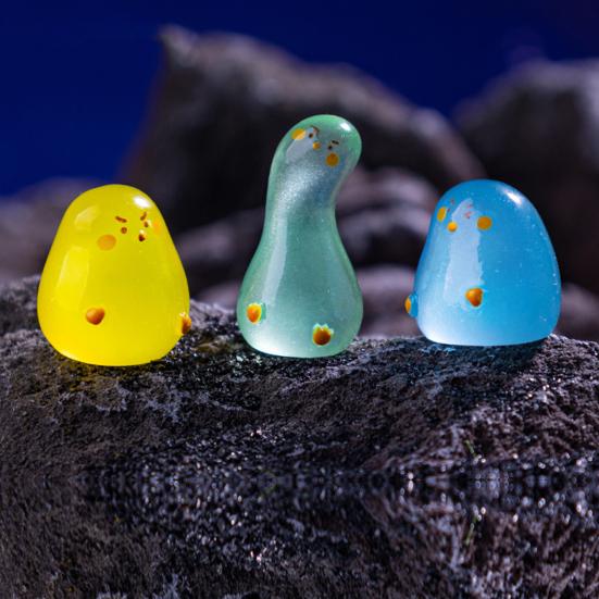 12 Pcs Mini Duck Ornaments Resin Glow-in-the-Dark Duck Figurines Miniature Duck Statues for DIY Crafts Miniature Landscape Decoration