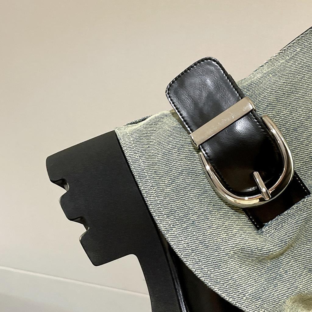 Simple Thick-soled Korean Small Short Boots for Women's 2025 New Summer Models, Sweet and Cool Niche Thick-soled Thin Pants, Boots Fried Street