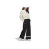 adidas Veste de survêtement Originals Trefoil FW22 avec logo brodé et col montant ample pour femme Blanc cassé HM1749