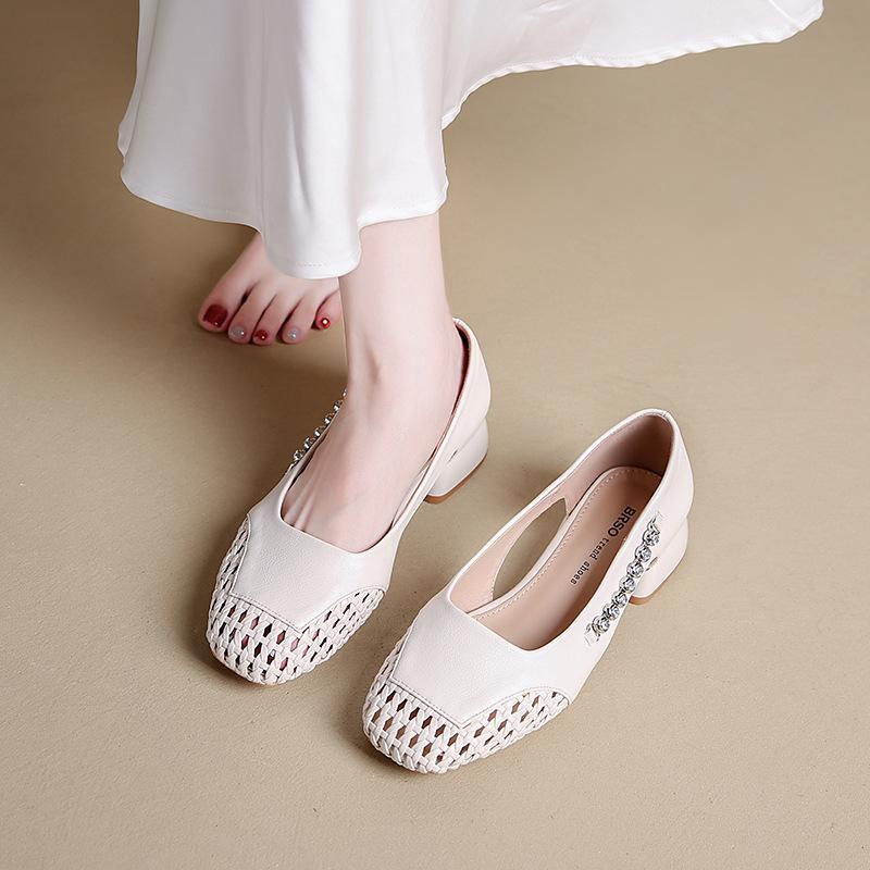 Popular Retro Soft Sole 2025 Woven Hollow High Heels Women's Head Temperament White Thick Heel Rhinestone Light Mouth Single Shoes